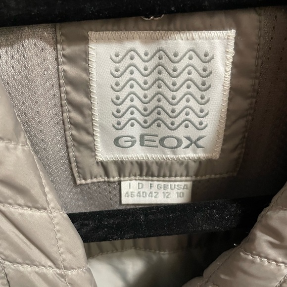 Quilted jacket - Picture 2 of 5